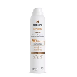 Spray przeciwsłoneczny Sesderma Repaskin Sensitive Fotoprotector Spray SPF 50+ 200 ml (8429979455079) - Balsamy i kremy do opalania - miniaturka - grafika 1