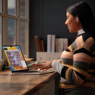 Apple MacBook Air 15" M2 8-core CPU + 10-core GPU / 8GB RAM / 256GB SSD / Klawiatura US / Starlight MQKU3ZE/A/US_256SSD - Laptopy - miniaturka - grafika 12