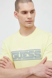 Koszulki męskie - Guess t-shirt bawełniany kolor żółty wzorzysty - grafika 1