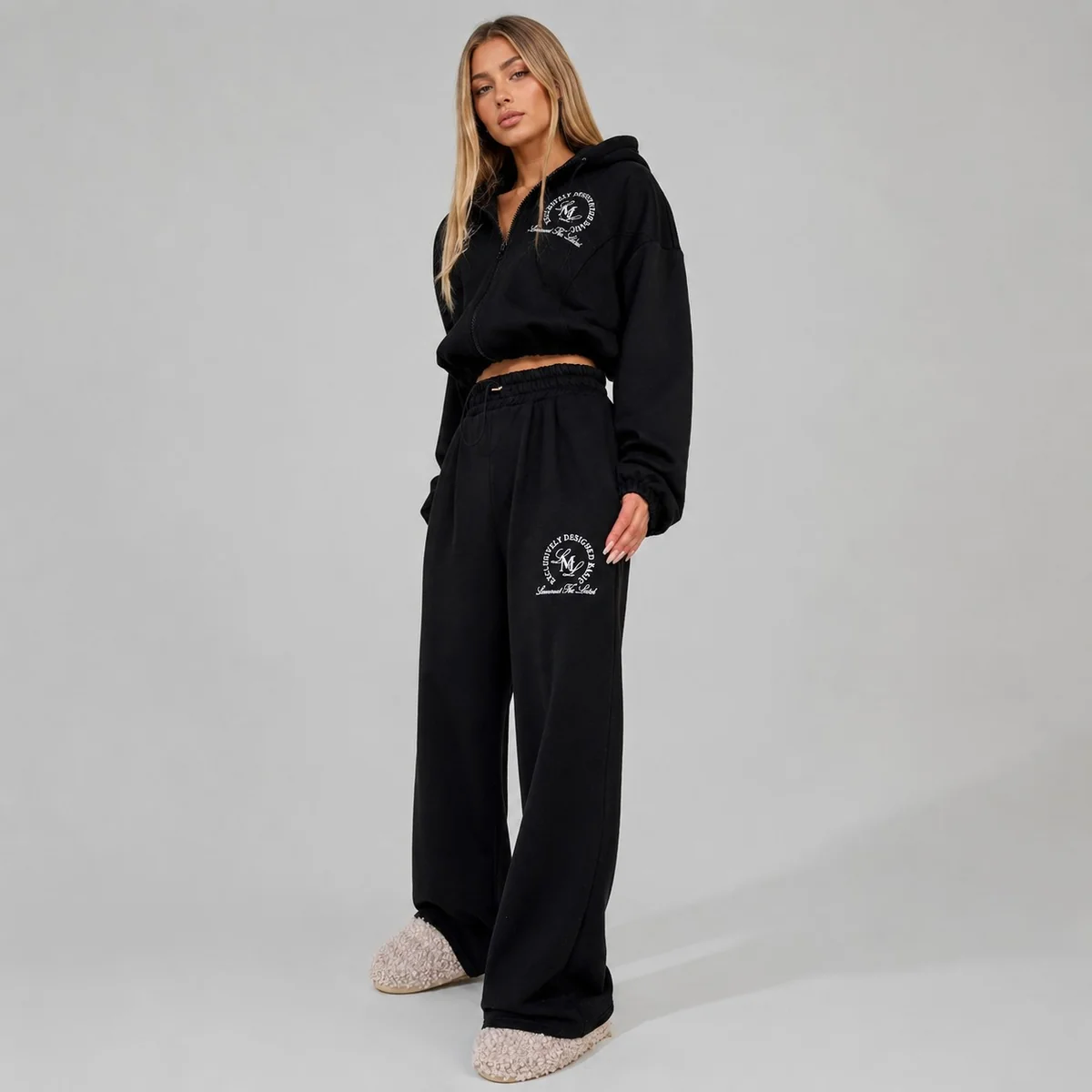 [r. M/L] Spodnie damskie dresowe La Manuel szerokie czarne