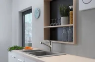 Baterie kuchenne - Hansgrohe Focus M42 Bateria kuchenna z wyciąganą wylewką stal szlachetna 71829800 - miniaturka - grafika 1