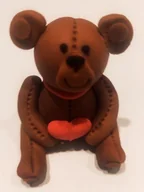 Dodatki do ciast w proszku - MIŚ Z SERDUSZKIEM DEKORACJA NA TORT - miniaturka - grafika 1