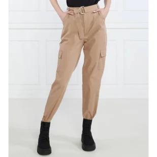 GUESS Spodnie VANESSA | Relaxed fit - Spodnie damskie - miniaturka - grafika 1