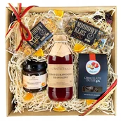 Zestawy upominkowe - Kosz prezentowy z syropem, orzechami w czekoladzie i batonami miodowymi - miniaturka - grafika 1