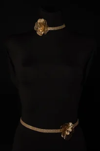 Choker bismark z kwiatem (C23/FSH/08AU) - Naszyjniki - miniaturka - grafika 1