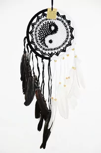 ŁAPACZ SNÓW SZYDEŁKOWY YIN YANG CZARNO BIAŁY 27cm/85cm - Wyposażenie pokoiku dziecięcego - miniaturka - grafika 1