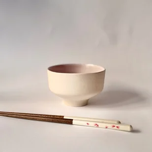 Miska/czarka beżowo-różowa - Miski i półmiski Miska/czarka beżowo-różowa - Miski i półmiski - miniaturka - grafika 1