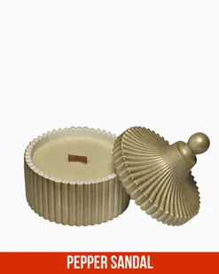 Świeca Sojowa - Złocona Esencja - 90 ml - Zapach Pepper Sandal - Świece - miniaturka - grafika 1