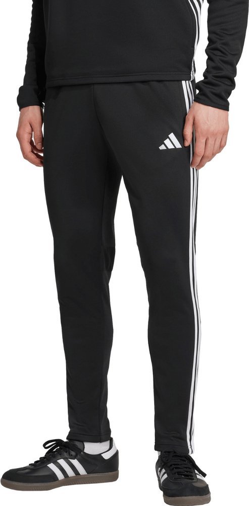 Adidas Spodnie męskie adidas Tiro 25 Essentials Winterized czarne JN9470 XS