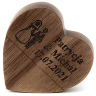 Pendrive - Pendrive ślubny SERCE drewniany 16 GB USB 2.0 + GRAWER prezent na ślub - miniaturka - grafika 1