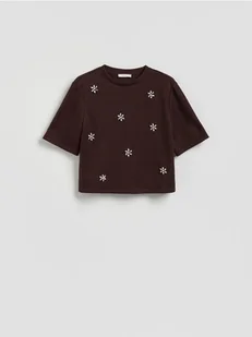 Reserved - T-shirt z dekoracyjnymi kryształkami - ciemnobrązowy - Koszulki i topy damskie - miniaturka - grafika 1