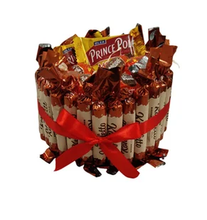 Mini Tort ze Słodyczy KKP – Prezent z Pralinami i Wafelkami na Urodziny, Święta - Zestawy upominkowe - miniaturka - grafika 1