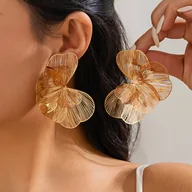Kolczyki - TEMU Para Eleganckich Kolczyków z Kwiatowym Motywem dla Kobiet - Złoty Odcień, Wzór z Pustymi Kwiatami, Idealne na Imprezy, Święta, Urodziny i - miniaturka - grafika 1