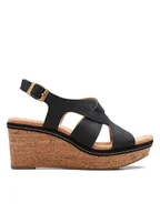 Sandały damskie - Clarks Skórzane sandały w kolorze czarnym na koturnie - miniaturka - grafika 1