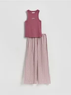 Piżamy damskie - Reserved - Dwuczęściowa piżama z haftem - ciemnofioletowy - miniaturka - grafika 1