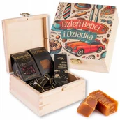 Zestawy upominkowe - Prezent na dzień babci i dziadka skrzynka zestaw herbata kawa słodycze z nadrukiem - miniaturka - grafika 1