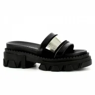 Klapki i japonki damskie - Klapki damskie na platformie CARINII - Carinii - miniaturka - grafika 1