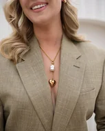 Bransoletki - Złoty naszyjnik z sercem i imitacją perły ze stali chirurgicznej premium Para - miniaturka - grafika 1