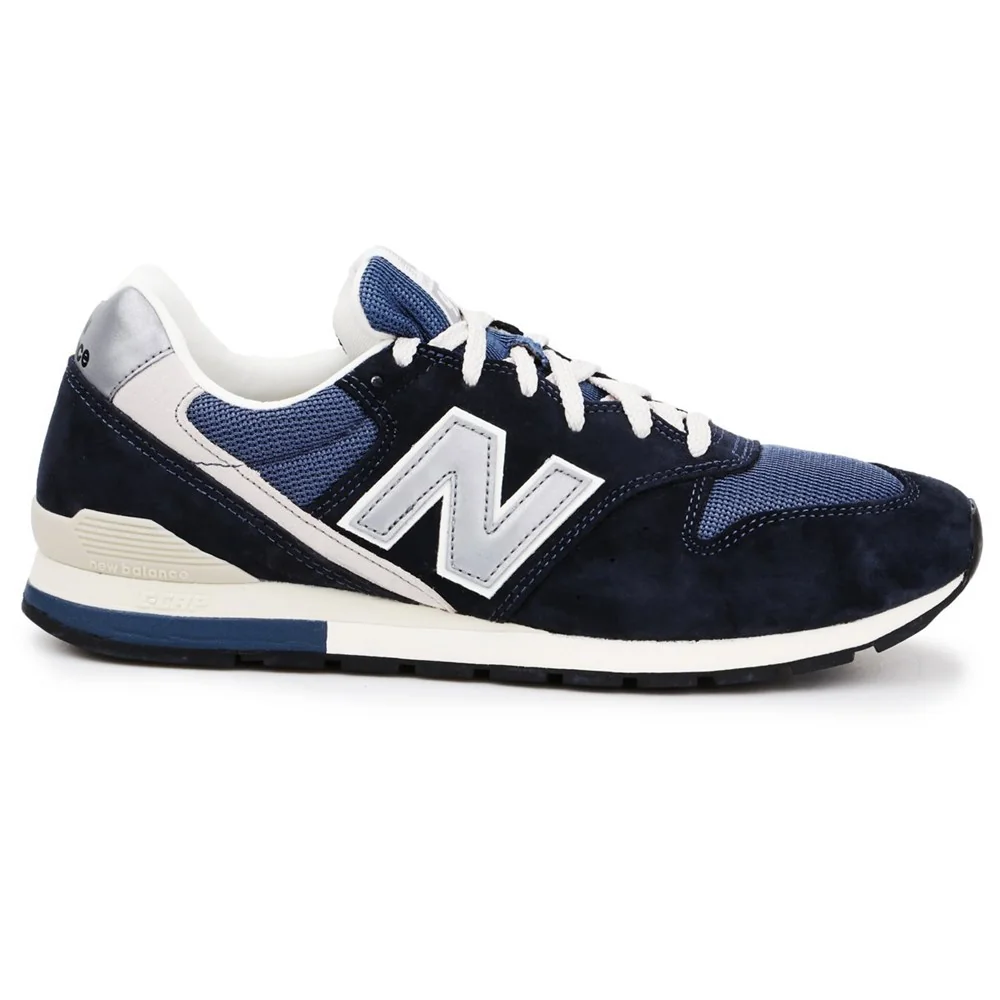 996