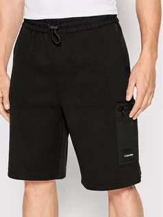 Spodnie sportowe męskie - Calvin Klein Szorty sportowe Tech Repreve K10K108933 Czarny Regular Fit - grafika 1