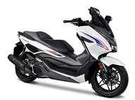 Akcesoria motocyklowe - Uniracing K47492 dekoracyjna naklejka zestaw Honda Forza 125/300 '19, biała - miniaturka - grafika 1