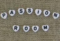 Dekoratorstwo - [70240] Koralik serce z literką 7,6*7,4mm biała 10szt - miniaturka - grafika 1