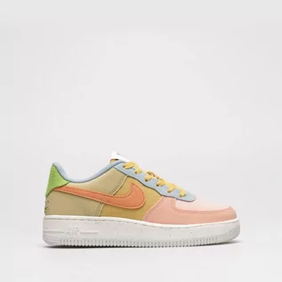 Buty dla chłopców - NIKE AIR FORCE 1 LV8 - grafika 1