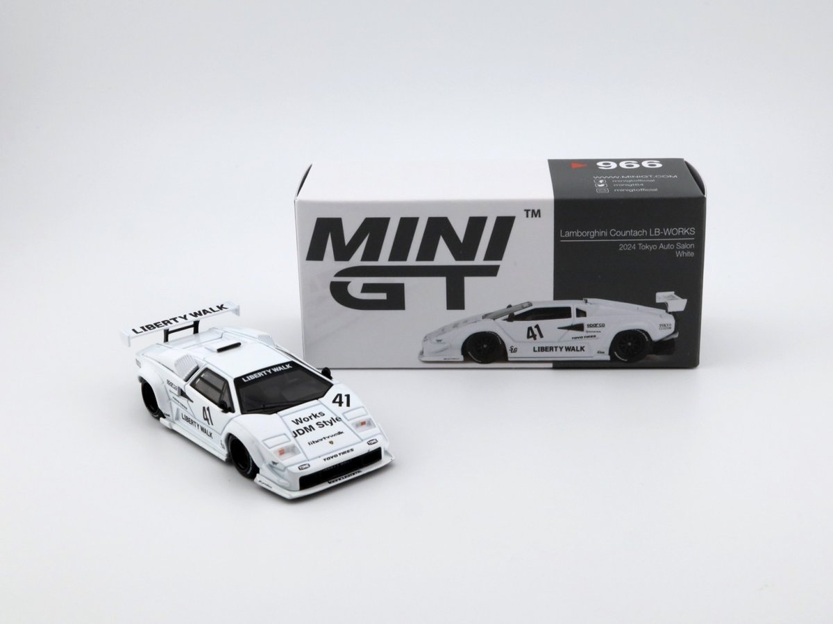 MINI GT Lamborghini Countach LB-WORKS Liberty Walk 2024 Tokyo Auto Salon White LHD MGT00966-L MiniGT
