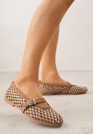 Baleriny - Brązowe Ażurowe Balerinki z Paskiem z Klamerką i Cyrkoniami Feanoene - miniaturka - grafika 1