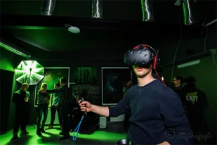 Przygoda w wirtualnej rzeczywistości - Łódź - Czasopisma - miniaturka - grafika 1