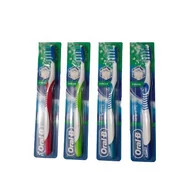 Szczoteczki do zębów - Oral-B 40 Medium 3D White Fresh - miniaturka - grafika 1