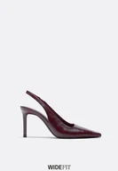 Czółenka - Stradivarius WIDE FIT. Podstawowe szpilki Ciemnoczerwony 36 - miniaturka - grafika 1