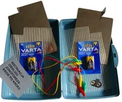 Pozostałe urządzenia kosmetyczne - URZĄDZENIE APARAT ZESTAW DO JONOFOREZY NADPOTLIWOŚĆ DŁONIE STOPY RĘCĘ NOGI - miniaturka - grafika 1