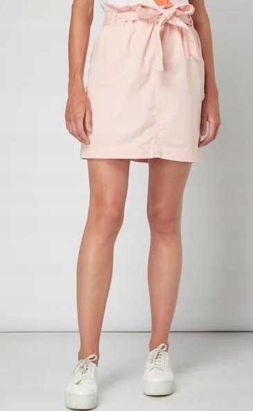 NA-KD SPÓDNICA BIAŁA KLASYCZNA Z PASKIEM S CAN