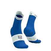 Skarpetki sportowe męskie - COMPRESSPORT Skarpetki do biegania wysokie PRORACING SOCKS V4 RUN HIGH princess blue/white - miniaturka - grafika 1