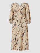 Sukienki - Sukienka midi ze wzorem na całej powierzchni model ‘Luvana’ - miniaturka - grafika 1