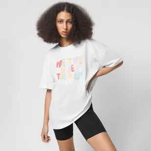Damski t-shirt oversize z nadrukiem Outhorn OTHWSS24TTSHF1512 - biały - Koszulki sportowe damskie - miniaturka - grafika 1
