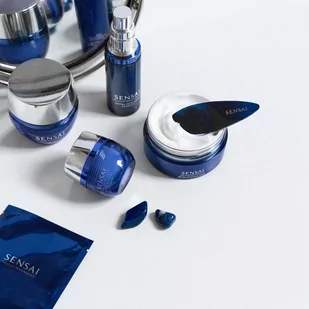 Kanebo Extra Intensive Essence Liftingująca esencja do twarzy 40ml - Kremy do twarzy - miniaturka - grafika 4