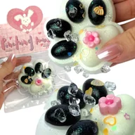 Zabawki sensoryczne - Gniotek Mleczna Pianka Kocia Łapka z kwiatkiem i posypkami 6cm - miniaturka - grafika 1