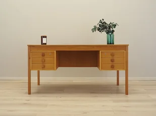 Biurko jesionowe, duński design, lata 70, produkcja: Domino M - Biurka - miniaturka - grafika 1