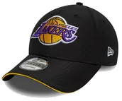 Czapki damskie - Czapka NEW ERA z daszkiem LA Lakers NBA Microfibre 9FORTY Czarna - miniaturka - grafika 1