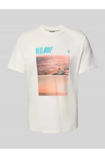 T-shirt o kroju regular fit z nadrukiem z motywem - Only & Sons - Koszulki męskie - miniaturka - grafika 1