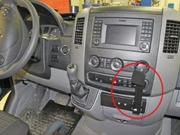 Bardzo mocny, bezinwazyjny wspornik montażowy do Volkswagen Crafter 07-17 - Uchwyty samochodowe do telefonów - miniaturka - grafika 1
