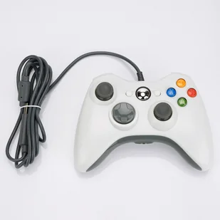 Przewodowy gamepad do konsoli XBOX360 — biały - Akcesoria do Xbox - miniaturka - grafika 1