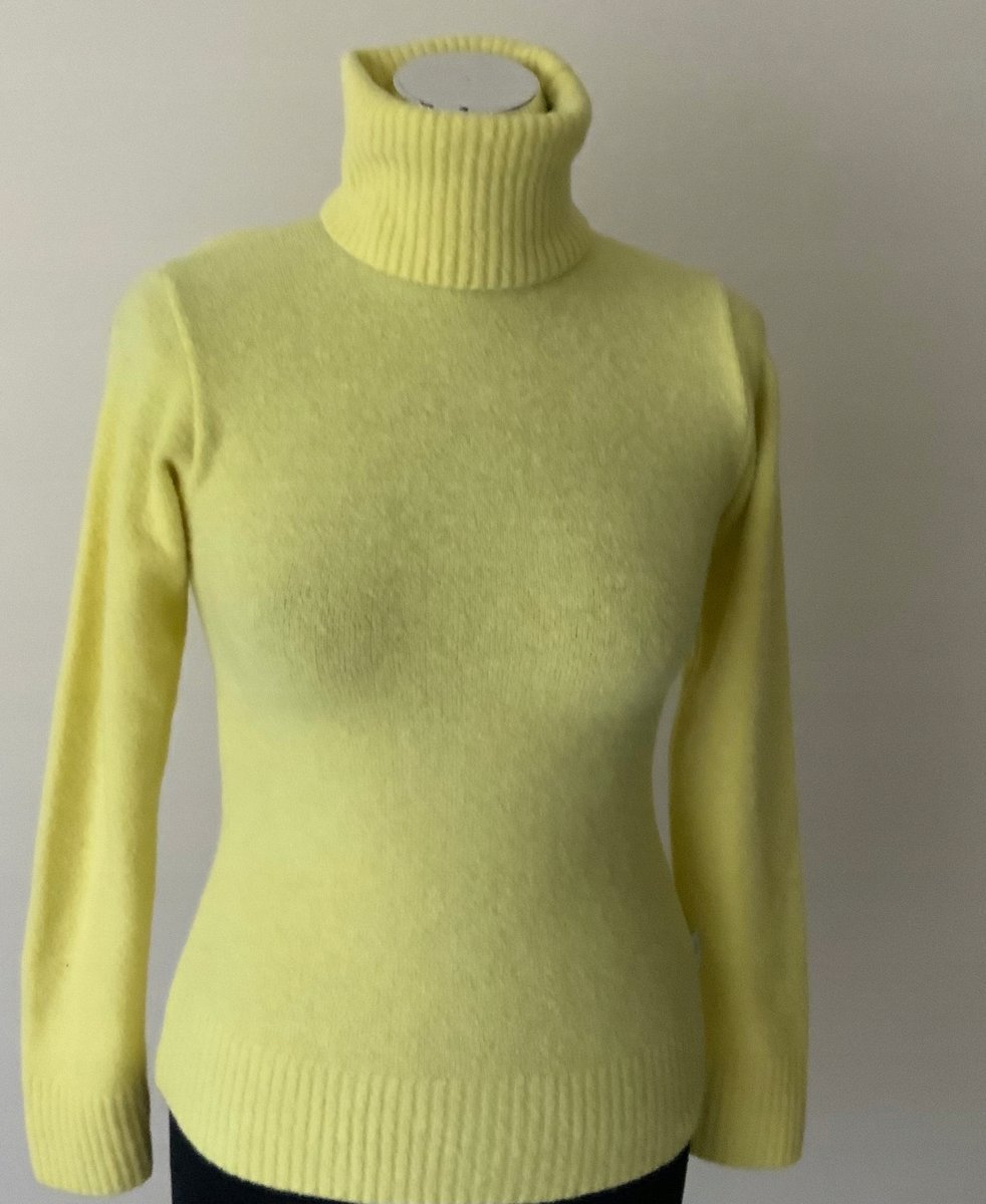 Sweter Z Golfem Damski Prosty Prezent Extra Okazją