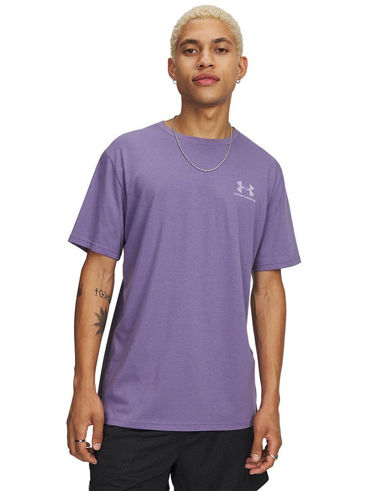 Under Armour Koszulka w kolorze fioletowym