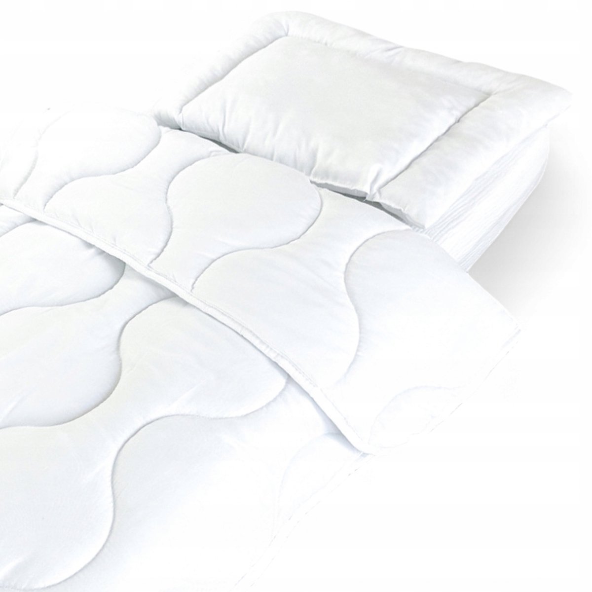 Całoroczny zestaw kołdra 100x135cm płaska poduszka 40x60cm antyalergiczne