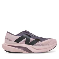 Buty sportowe damskie - Buty do biegania New Balance FuelCell Rebel v4 WFCXCS4 Różowy - miniaturka - grafika 1