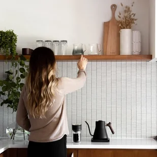 Fellow Fellow Mighty Small Glass Carafe - Serwer Szkło Dy - Dzbanki i imbryki - miniaturka - grafika 6