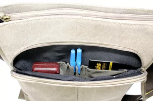 Skórzana Torba JENNIFER JONES Listonoszka Ze Skórzaną Klapką BEŻOWA 4527 32 x 29 x 9 - Torby męskie Skórzana Torba JENNIFER JONES Listonoszka Ze Skórzaną Klapką BEŻOWA 4527 32 x 29 x 9 - Torby męskie - miniaturka - grafika 5